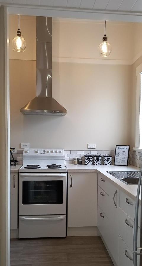 Character 2-Bedroom Unit Masterton Eksteriør billede